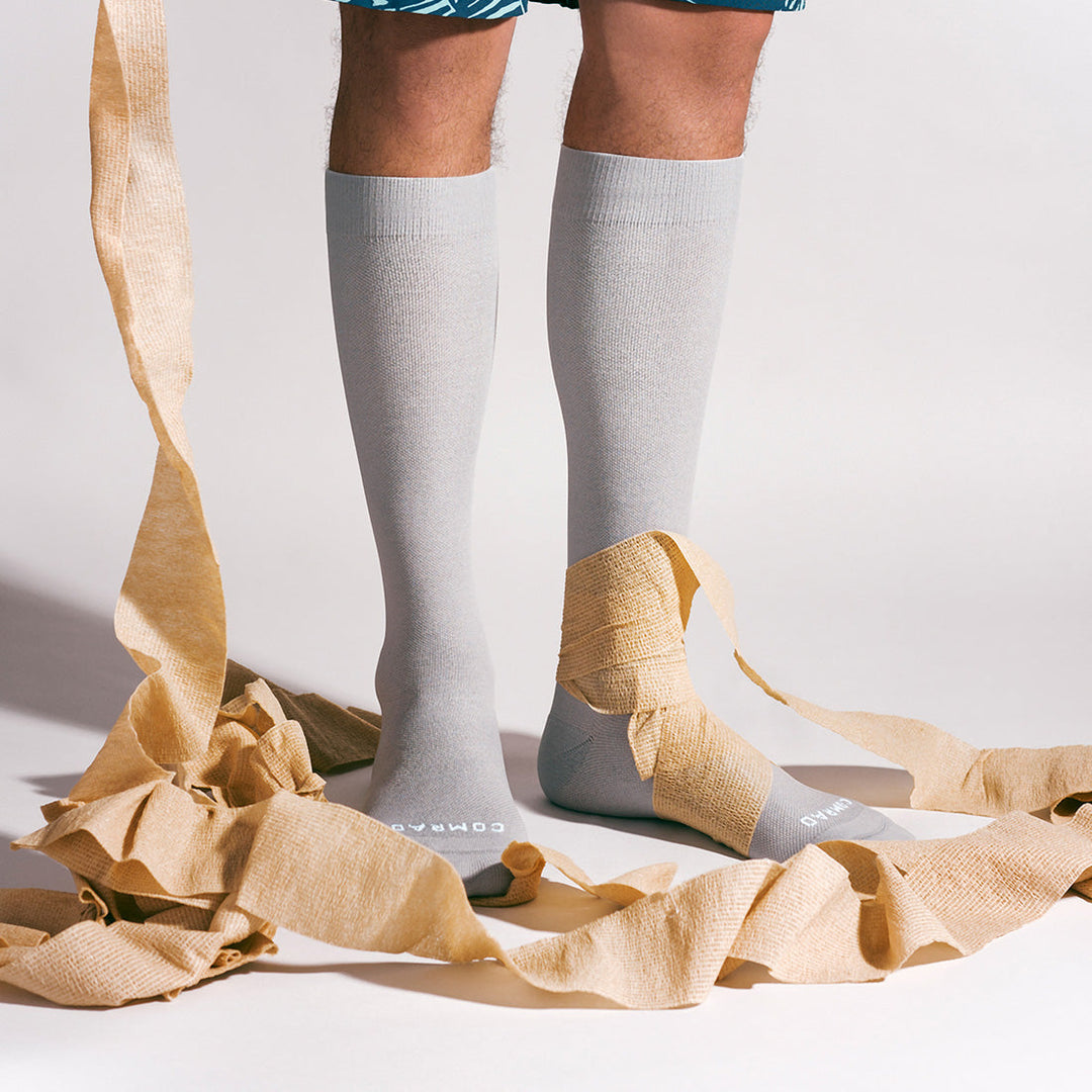 Knee-High Compression Socks – Solid Grey