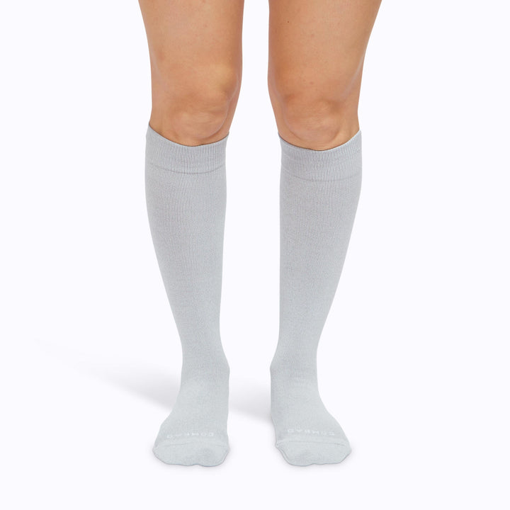 Knee-High Compression Socks – Solid Grey (20-30 mmHg)